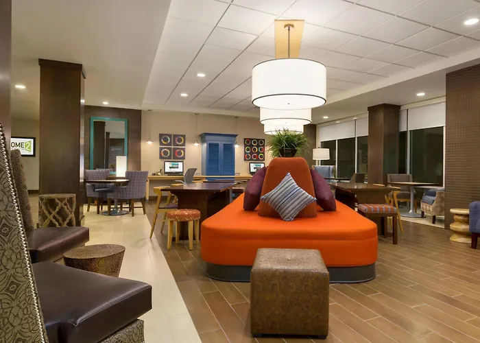 Home2 By Hilton Phoenix Hotel