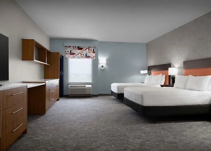 Home2 By Hilton Phoenix Hotel